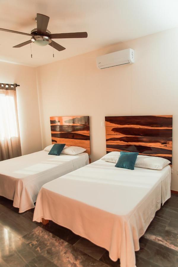 Villa With Ocean View, Pool, Restaurant And Rooftop Isla Mujeres Exteriör bild
