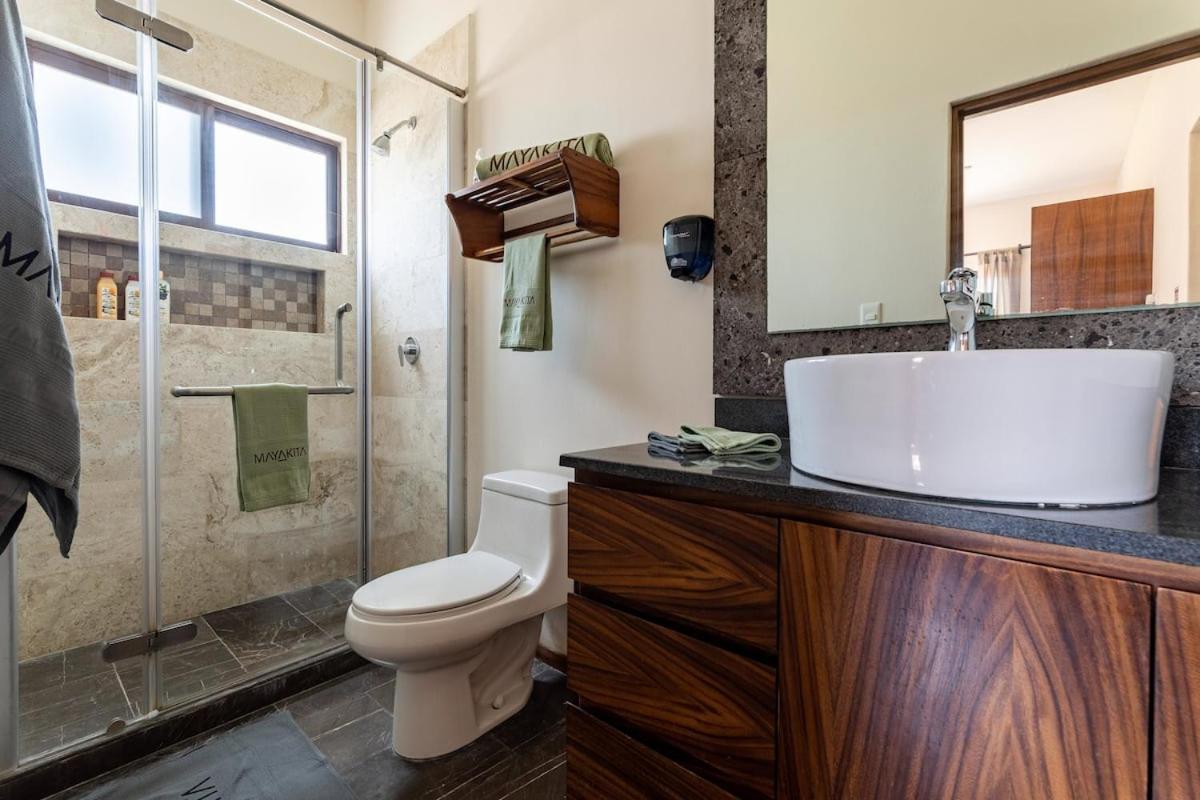 Villa With Ocean View, Pool, Restaurant And Rooftop Isla Mujeres Exteriör bild